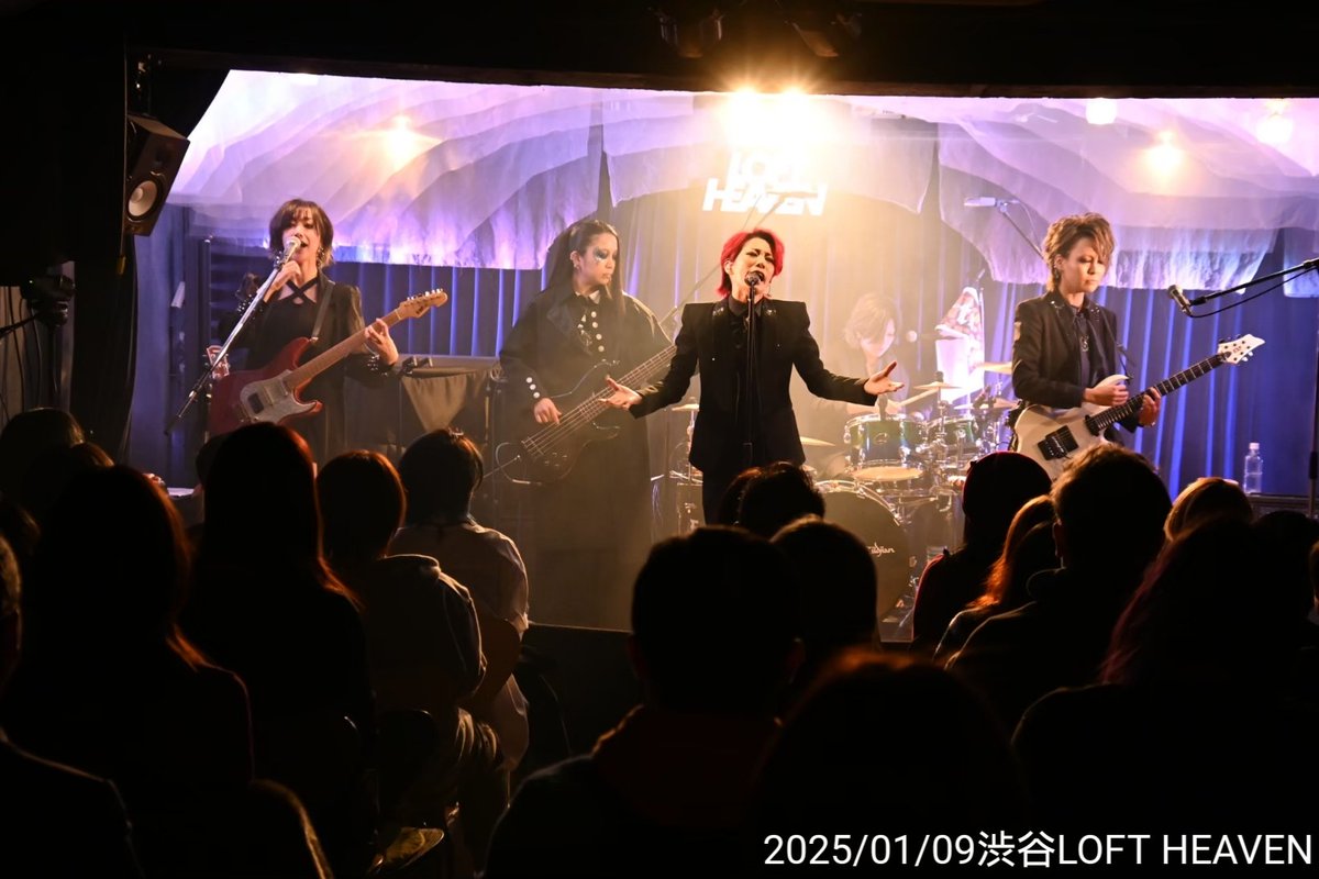 existxtrace_19's tweet image. ‼️開催まで後一週間‼️

exist†trace ONE MAN SHOW
19’z Premium Party. 17
〜バラード &amp;amp; トークナイト〜

★2026年1月9日(金)
渋谷LOFT HEAVEN
OPEN18:30/START19:00

🎟️一般チケット販売中‼️
▶fanicon.net/tours/2993/420…