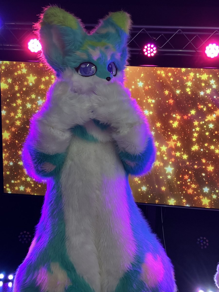 今年はきらきらしてた〜！
いっぱい楽しかった〜！
来年もよろしくね〜！