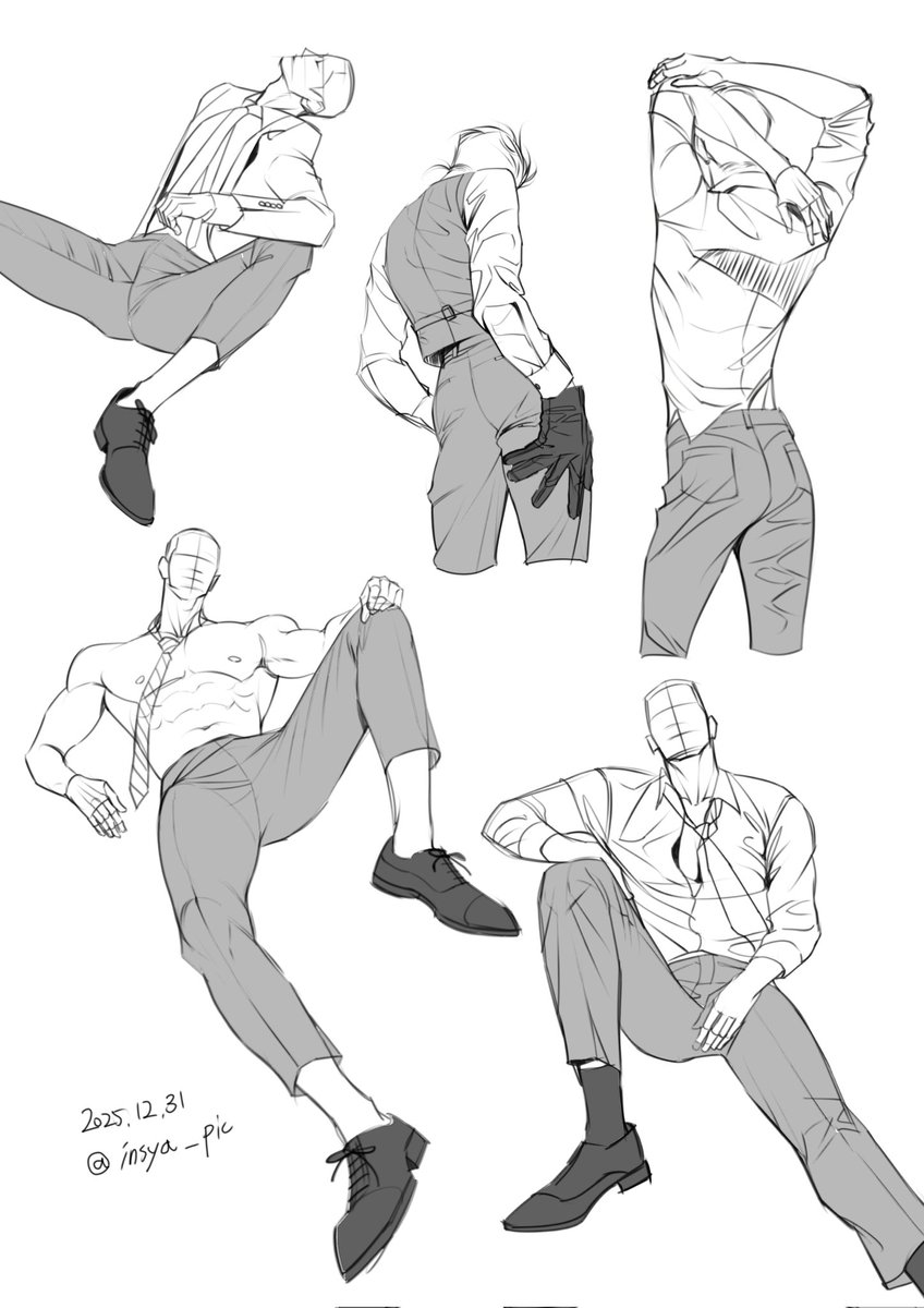 2025
마지막 크로키는 엉덩이 정장으로