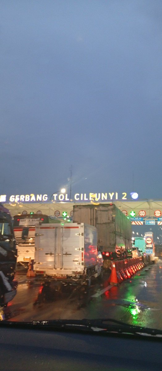 Enteroba's tweet image. Kita explore jalur selatan