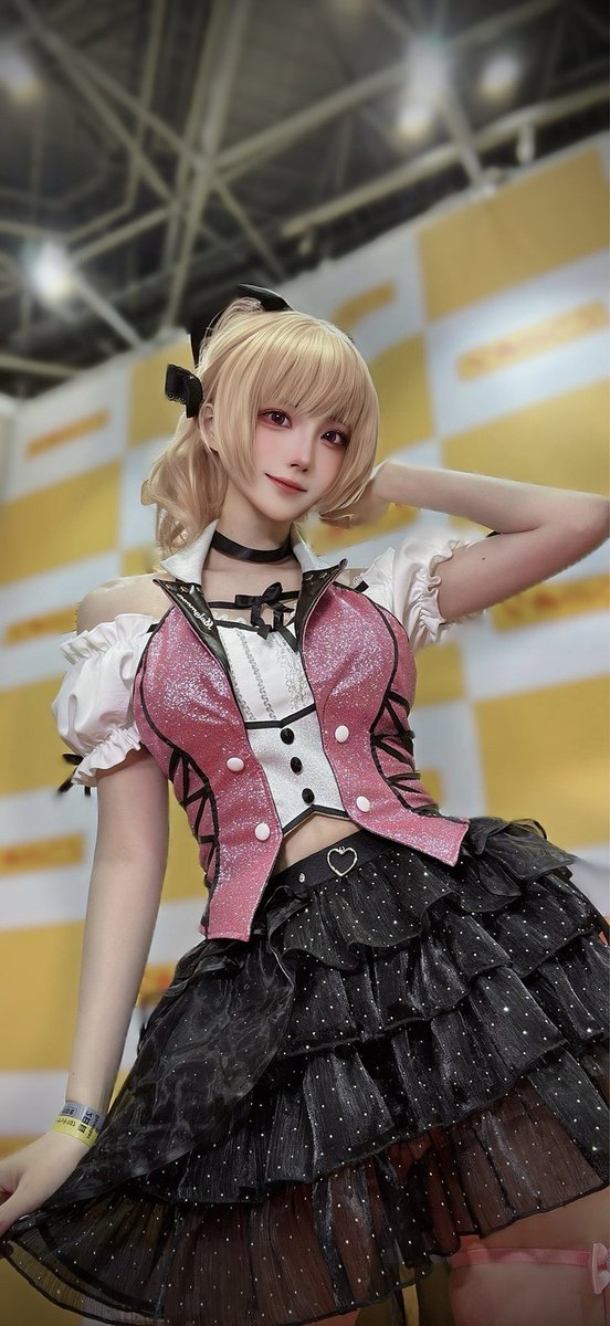 Chocolat_cos0's tweet image. 本日はチェキ会ありがとうございました
楽しかった〜😘
たくさん来てくれてありがとう！！
#C107  #とらのあな