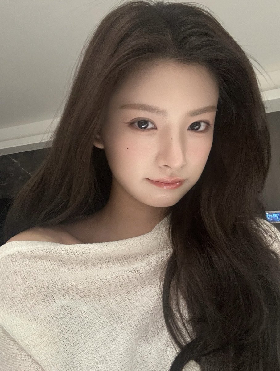 YIREN UPDATES tweet media