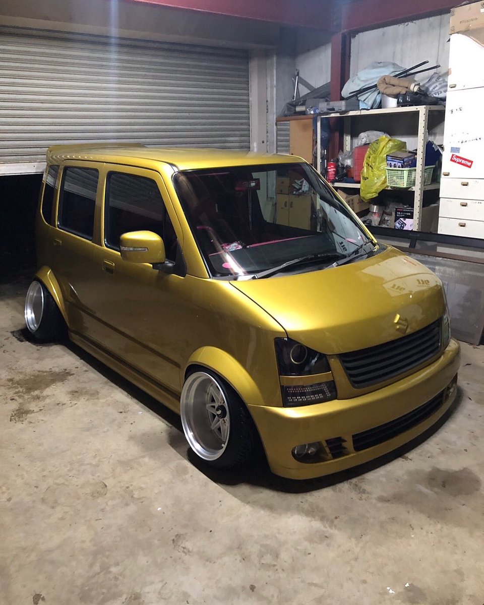 hirocham21R's tweet photo. 皆様お疲れ様です🙇‍♂️

今年は一度も車を出すことができませんでした😓

来年は色々な人と約束をしたので必ずだします🙇‍♂️

かわらず接していただけると嬉しいです🙇‍♂️

良いお年をお迎えください🙇‍♂️

🩷👍
RT🔁
🙇‍♂️ https://t.co/AsrA5ImPMo