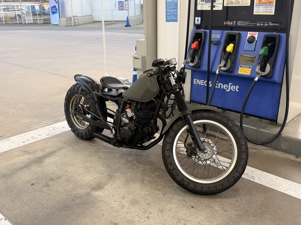 今年もお世話になりました🙇
今年はスカイラインほぼ動かせなかったので来年こそは動かして写真撮りに行ったりしたいです！
来年もよろしくお願いします🙇