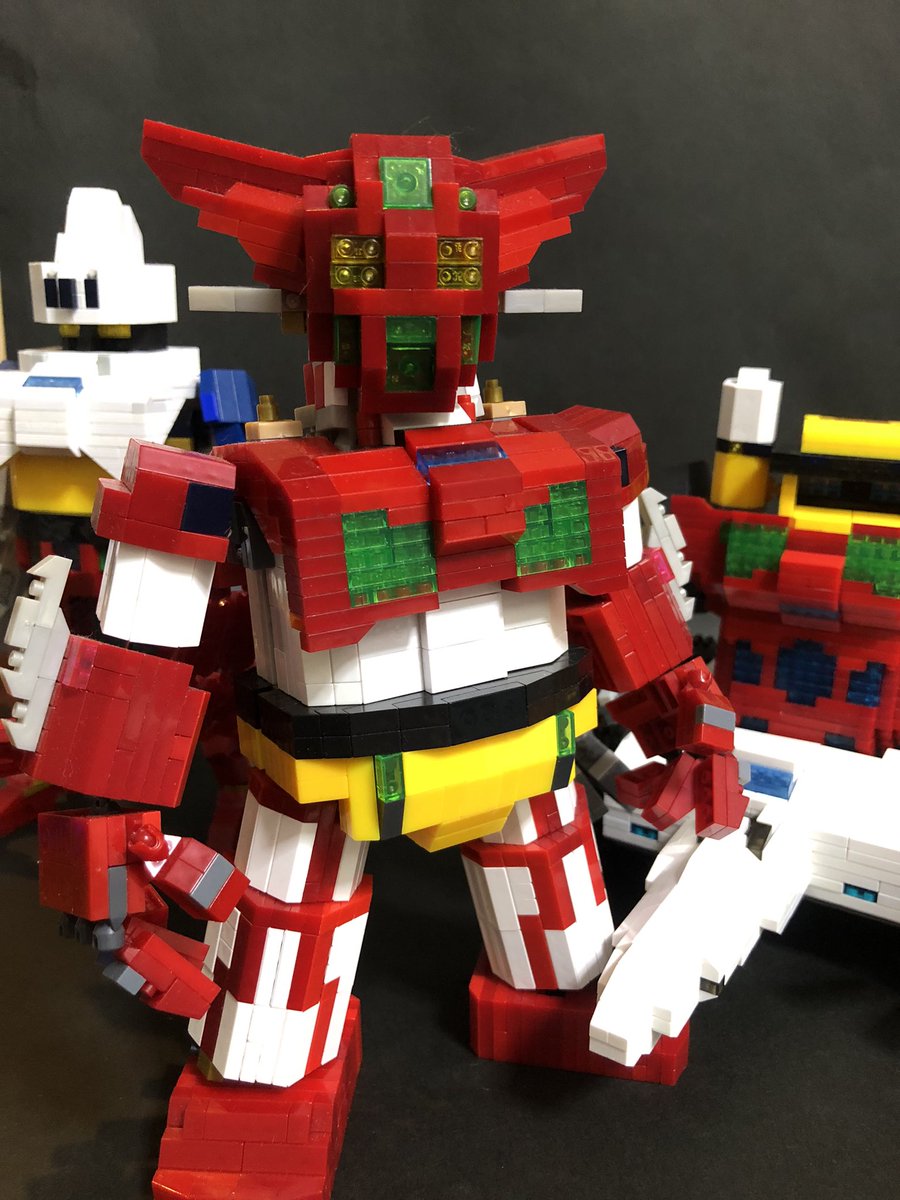 tsueyunatu's tweet photo. #今年のみんなのブロックニュース
#プチブロック 

赤いブロック（ティラノサウルス）が出た事でずっと作りたかったゲッターロボが作れたのが一番かな😆

#ゲッターロボ https://t.co/lqfOQzjQJ3