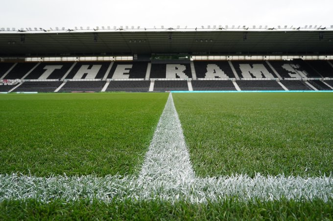 DCFC_SLO's tweet photo. 🎙️ Our Audio Descriptive Commentary service is available for both home and away supporters, providing an enhanced matchday experience for those who need it.  To book, call our Accessibility Team on 01332 667528.  🎧

#dcfc #dcfcfans @DCFCAD @AlanMarchSport  🐏 https://t.co/JEPEHvrDf5