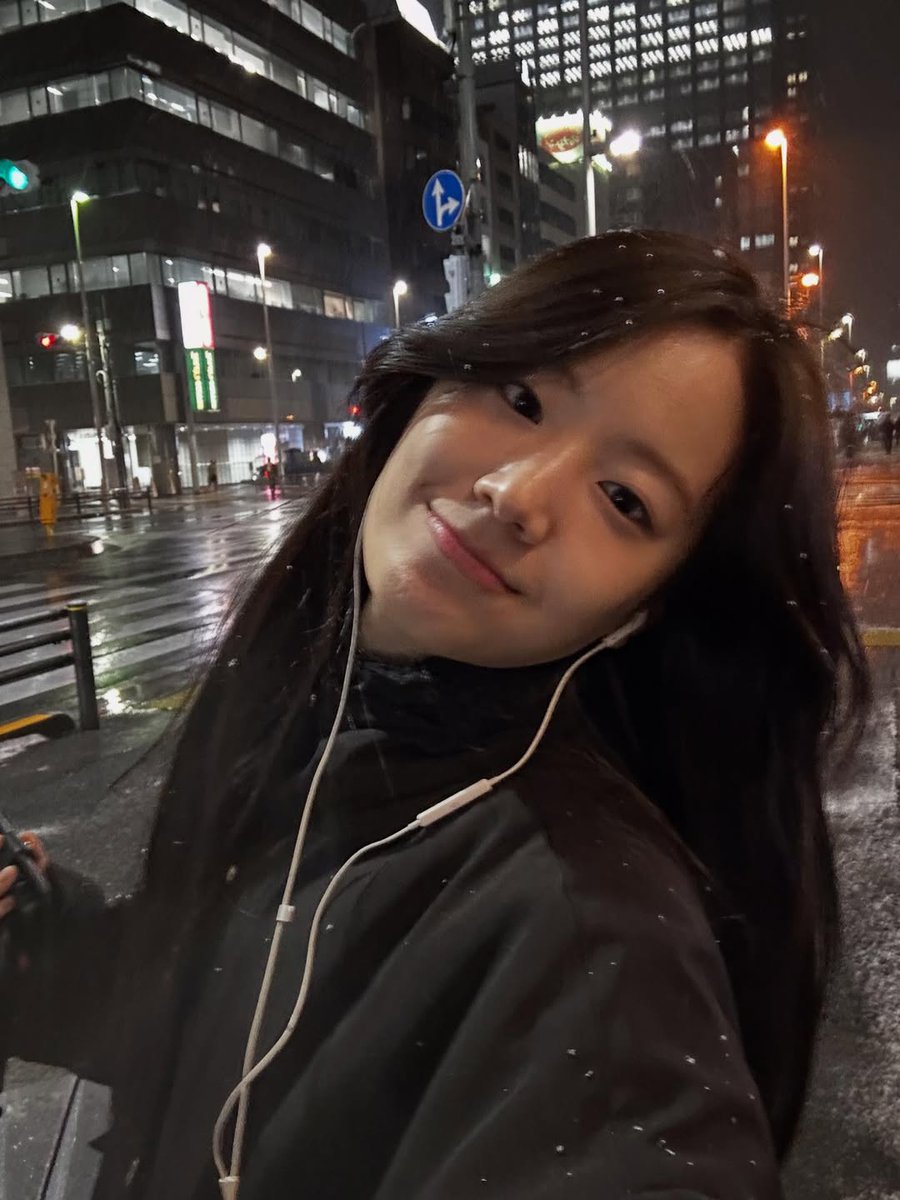 fiq_D_flover's tweet image. [🍊 gyurious_j] -Instagram Update-

2025👋👋👋👋👋

#장규리 #JangGyuri