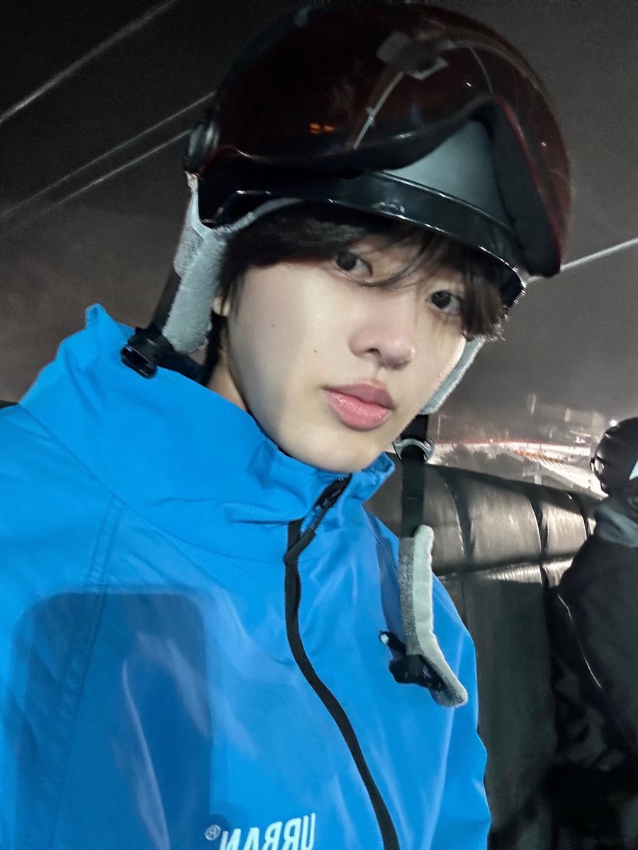 TPST_twt's tweet photo. [#은찬] 마지막 2025 https://t.co/qCdCTc5IhK