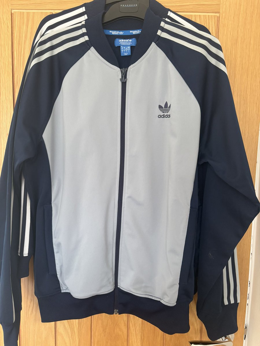 Adidas TT  both L.both approx 23” PTP in great condition.slight nick on the first one,barely noticeable..
£30 each posted..or I’ll do £50 for both posted .re tweets appreciated///