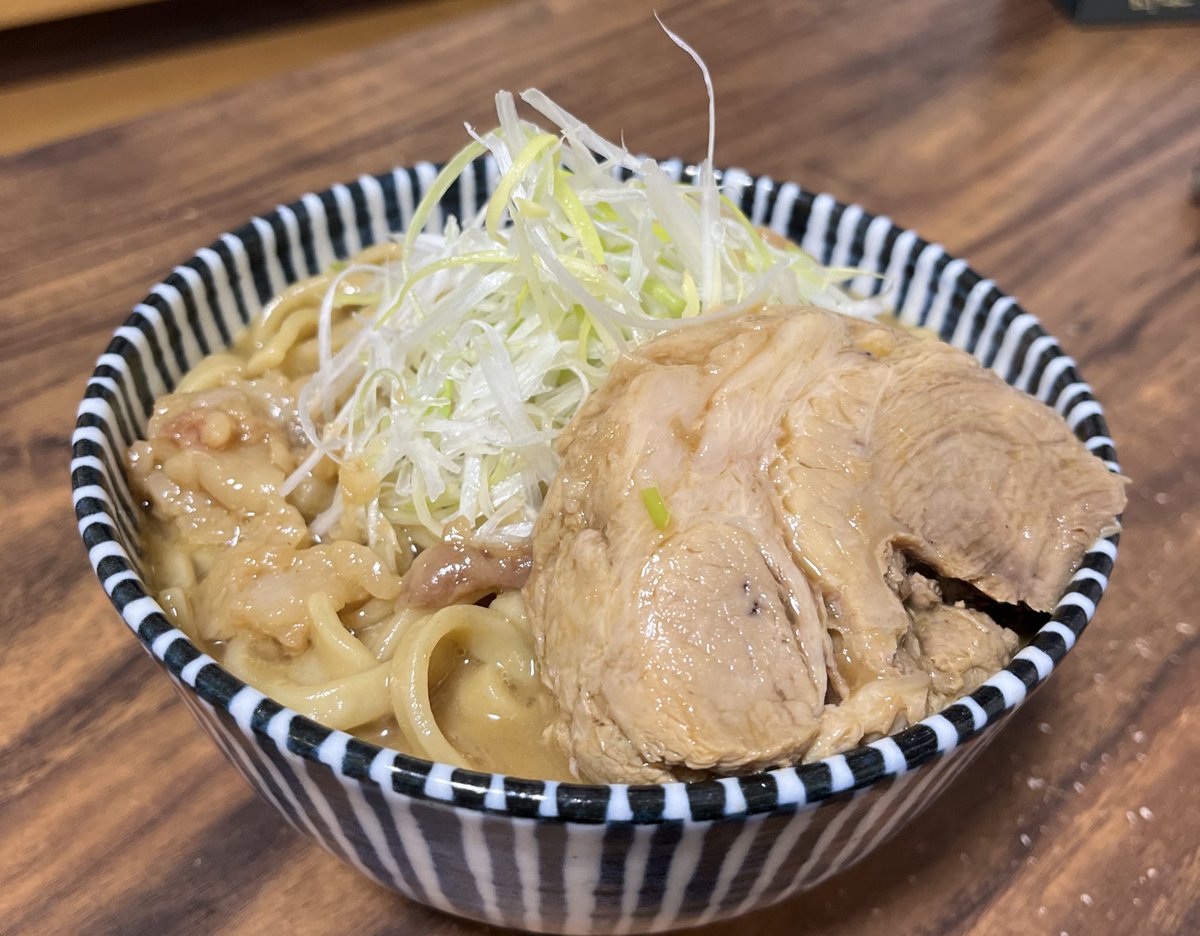 とあるラーメン好きの麺活目録 (@9mVrcRKp56ftw2x) / Posts / X