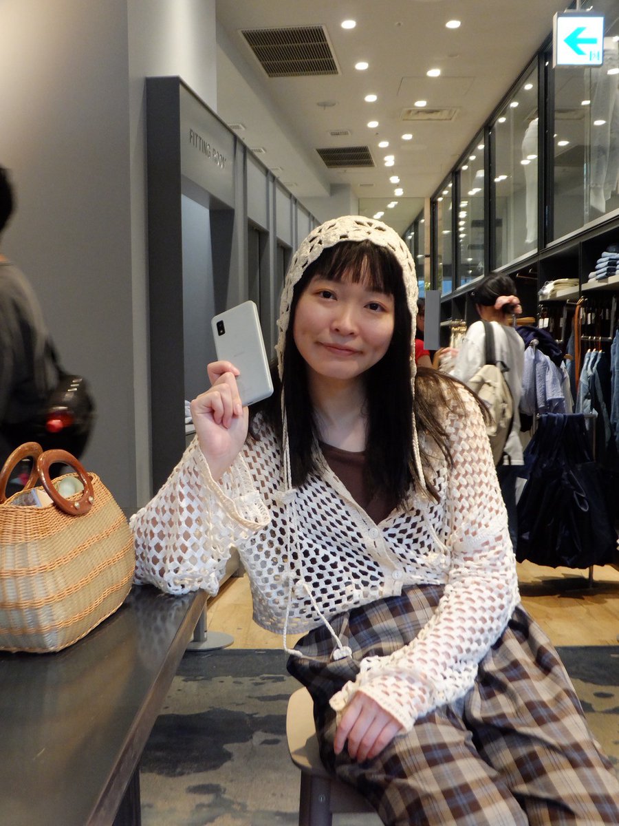 2025年、
『海のセレナーデ』で金沢21世紀美術館、豊岡演劇祭にて、出演に関しては地方で豊かに創作させていただき、宣伝美術のお仕事ではギャラリーおちらしさんにて展示の機会もいただき、食む派で久々に新作発表ができました。

今年も本当にお世話になりました。
来年もよろしくお願いいたします🍊