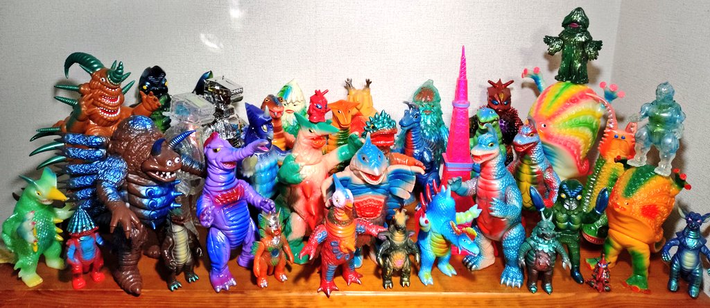 ファンシー怪獣　トミーグー　ソフビ 本年もありがとうございました こちらは今年買った&届いたソフビの一部