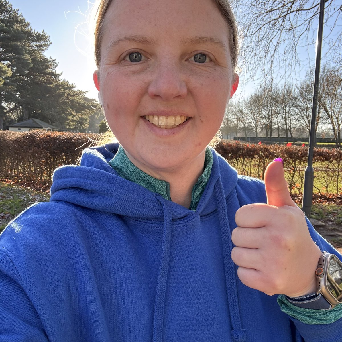 Today’s marathon is a tricky one… icy paths and very sore legs… but I’m officially halfway there!! 😀 justgiving.com/page/charlie-s…
