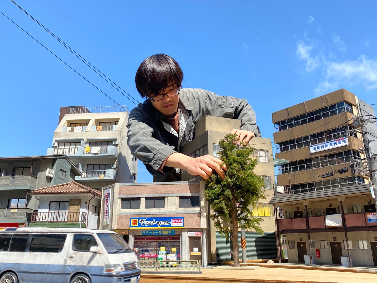 今年も大変お世話になりました。
ここで、発表があります。

2026年4月に、東京で展示会を開催します！

現在絶賛準備中ですが、楽しみにお待ちいただけますと幸いです！来年もどうぞよろしくお願いいたします。

#ミニチュア