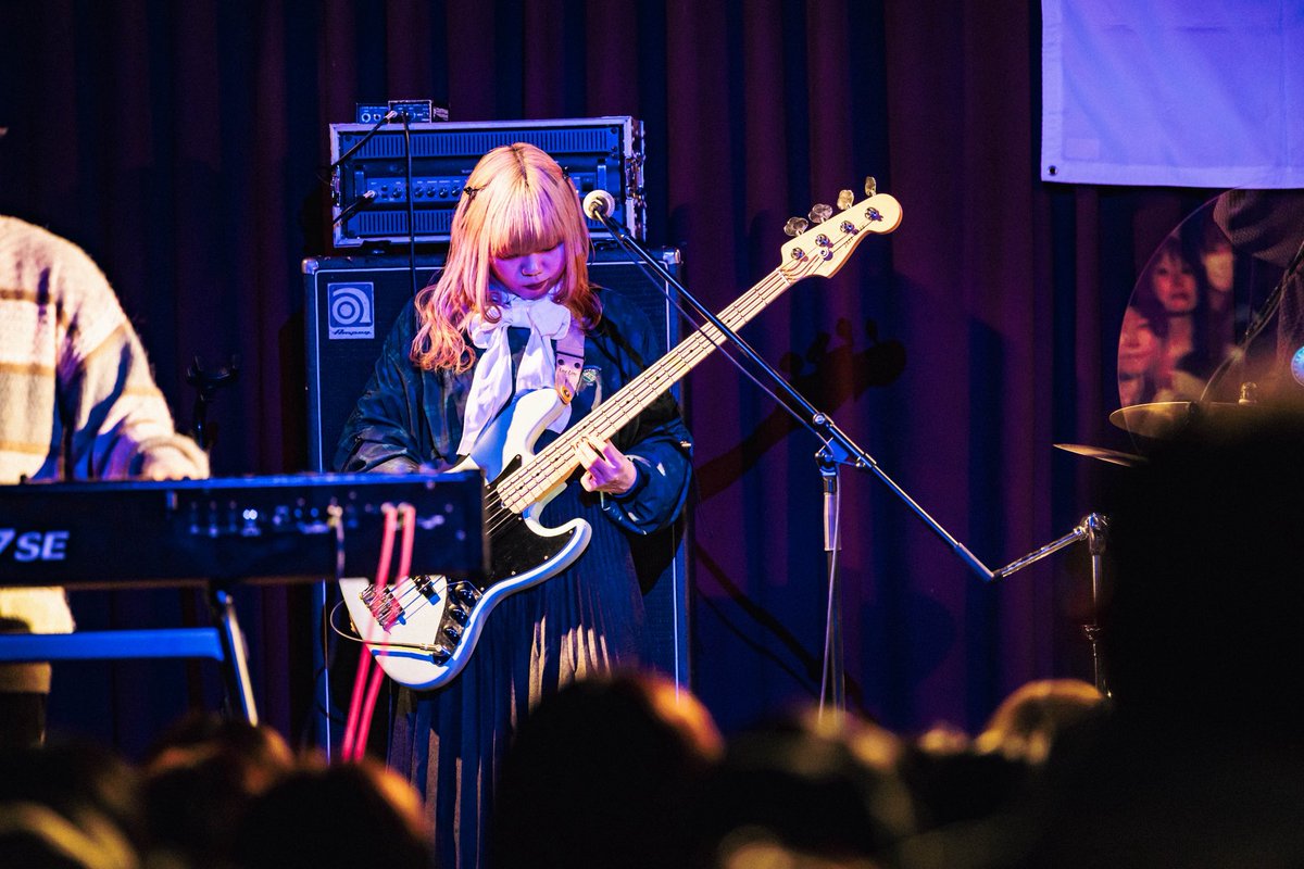 来年もベースとマイクと、仲良く暮らしたい

2025年ありがとうでした₍ᵔ· ̫·ᵔ₎