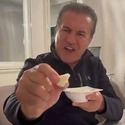 Mustafa Sarıgül: "Saç örneğimi laboratuvara göndersem sonuç tulum peyniri çıkar."