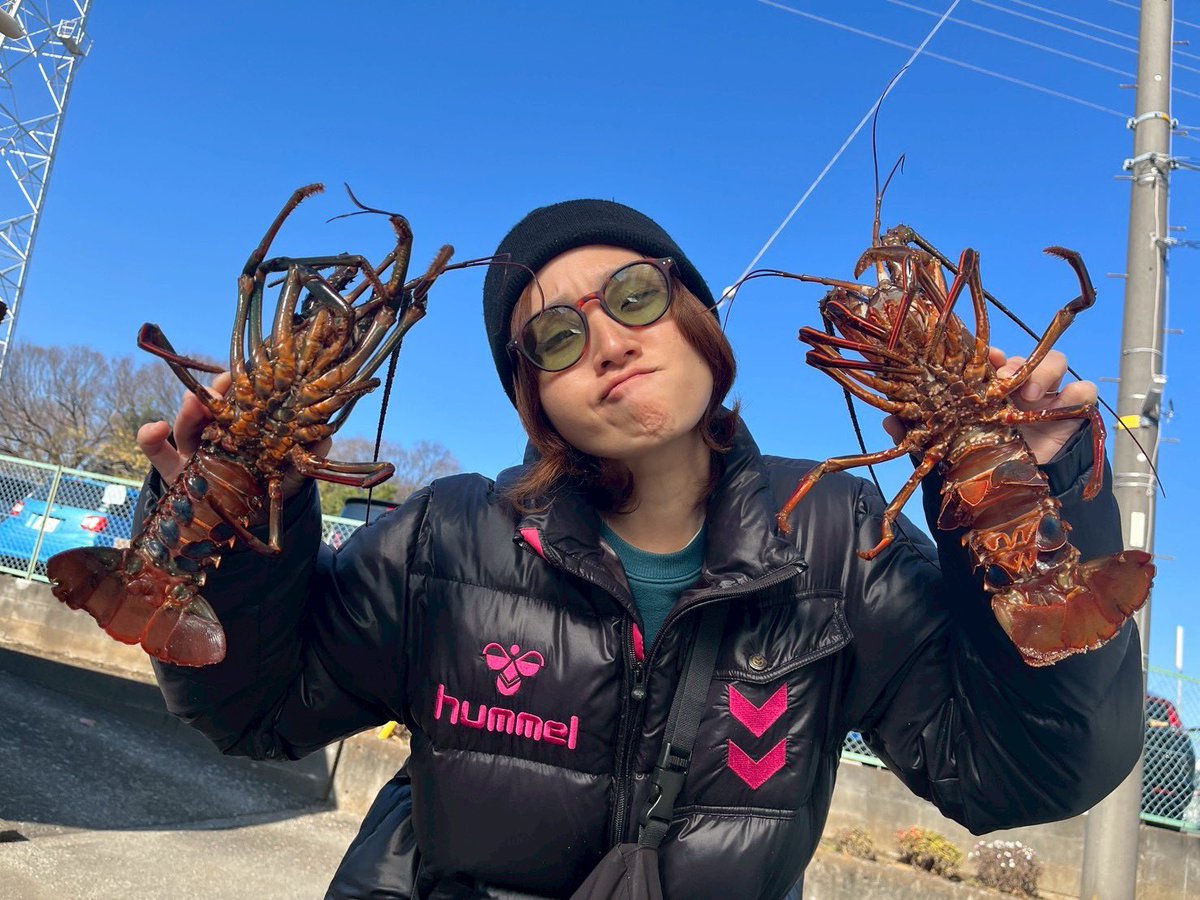 今年もお世話になりました
あっというまに大晦日
良い一年だったので
来年もっと良くしましょ！ 
良いお年を！

伊勢海老うんまかった！