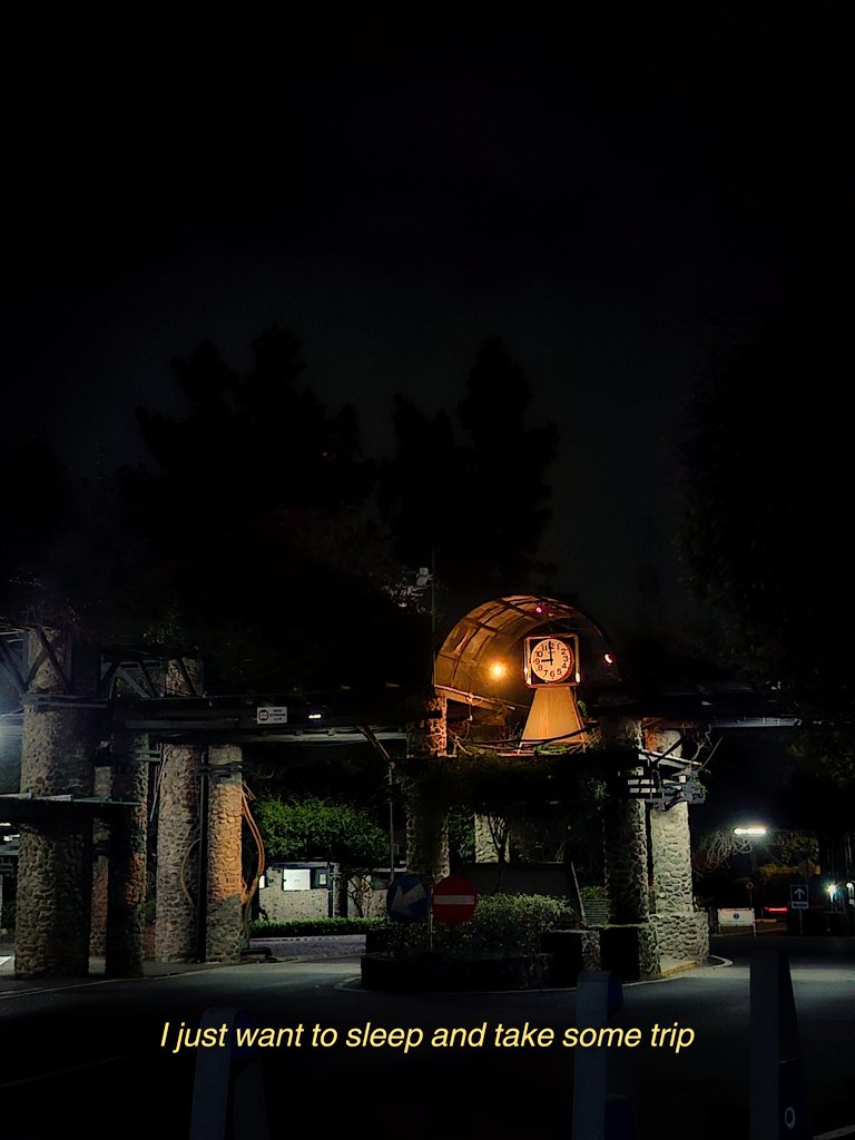 Garliccccbread's tweet image. itb with text-but its just asbunan selama uas