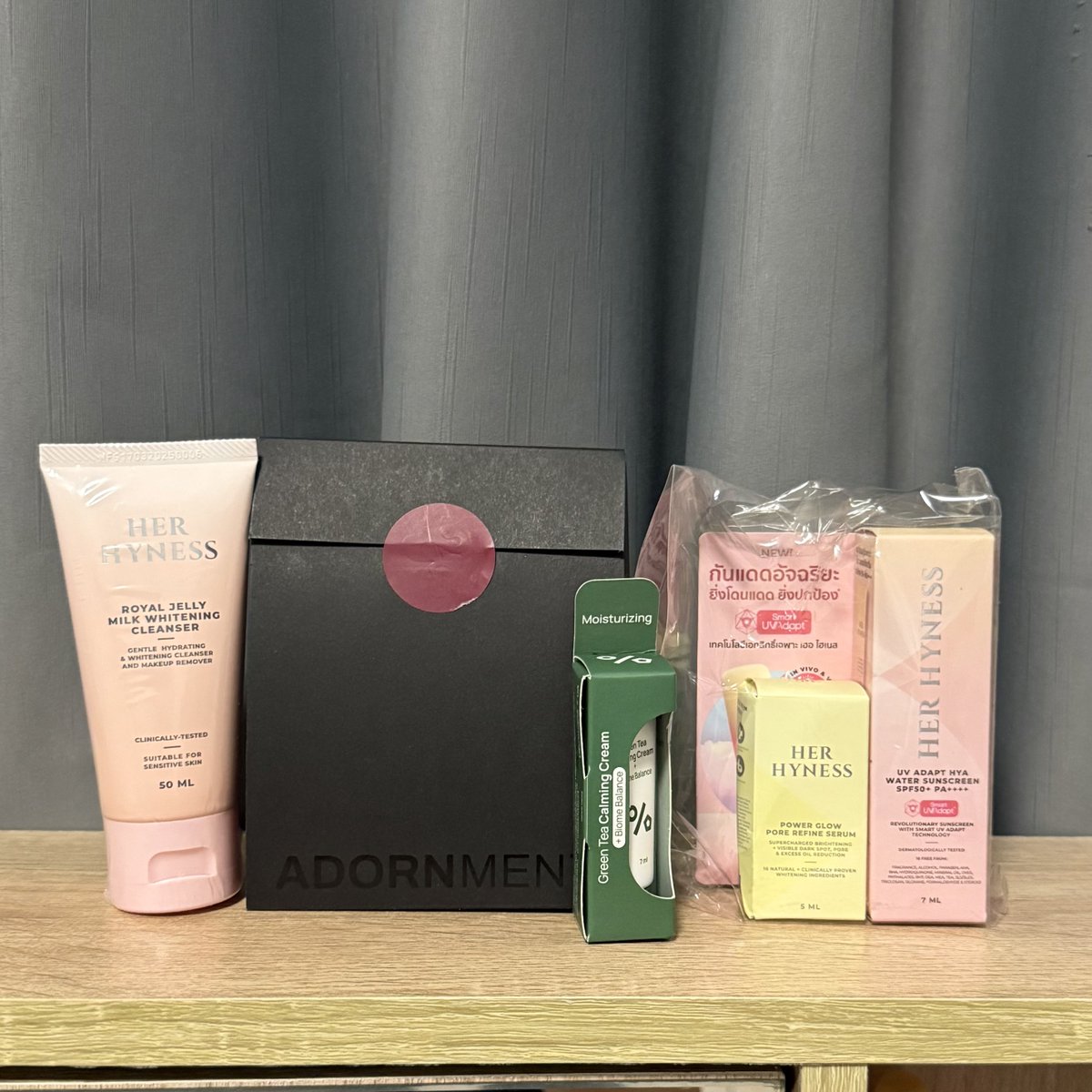 arinasom's tweet image. 🎁 เนื่องในโอกาสขึ้นปีใหม่+วันเกิด แจกเซ็ตทดลองของ her hyness+kiehl’s lucky bag

📌 กติกา : กดรีทวีตนี้โลด ให้เฉพาะ ฟลว. นะคะ (จ่ายค่าจัดส่งเอง)

🎊 แรนด้อมผู้โชคดีวันที่ 2 ม.ค. ช่วงค่ำค่ะ 

ขอให้โชคดีกันทุกคนค่า 😉