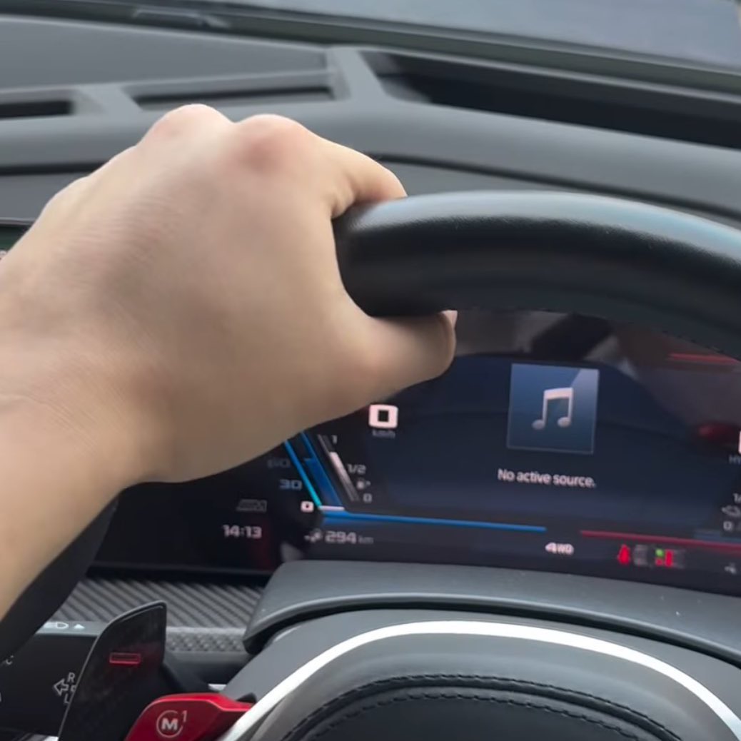 unotgood's tweet image. ชอบมือน้องเพวจริง ๆ นะ มันดูอ้วม ๆ น่ารักอ่ะ อุ้งมือของหมุอุ้ด🎀🍡🩰