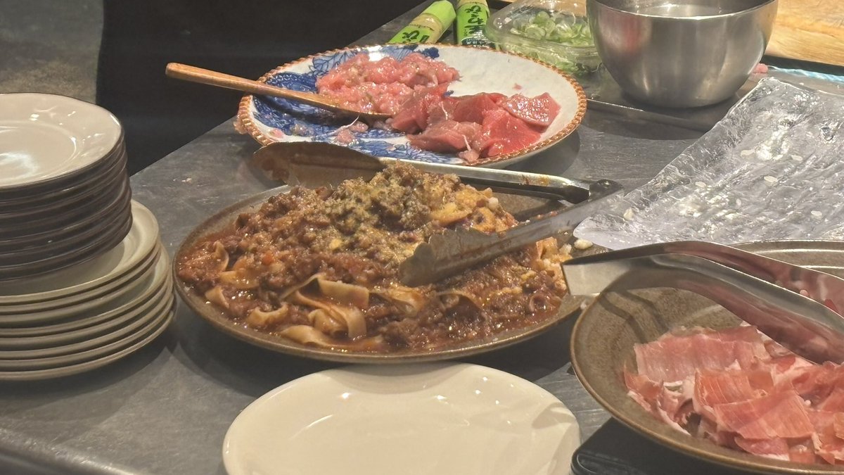 kaosuparty's tweet photo. 全然写真撮らんかったな　なんでやろ
かぁずキッチン忘年会お疲れ様でした https://t.co/5GjWH08GAl