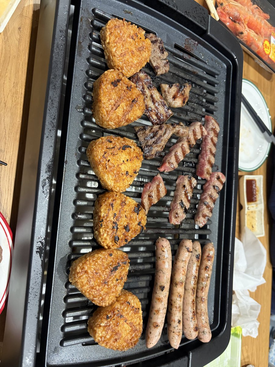 Cf4RA's tweet photo. 今年一年お世話なりました
最後のご飯は誕生日にもらった厚切り牛タンと追加でシャトーブリアン😊
今年もいろいろあったけど来年もよろしくお願いします🙇 https://t.co/16SwVGy6KX