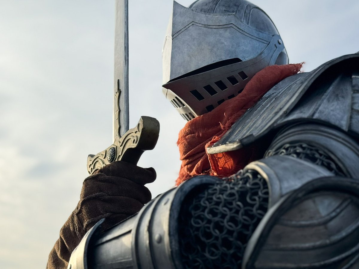 gvgexvs0919's tweet photo. Elite Knight / Dark Souls
Photo：MINE(@MINEG_I_SHI_1  )
#C107コスプレ  
#DARKSOULS https://t.co/CA7mLVeSbO