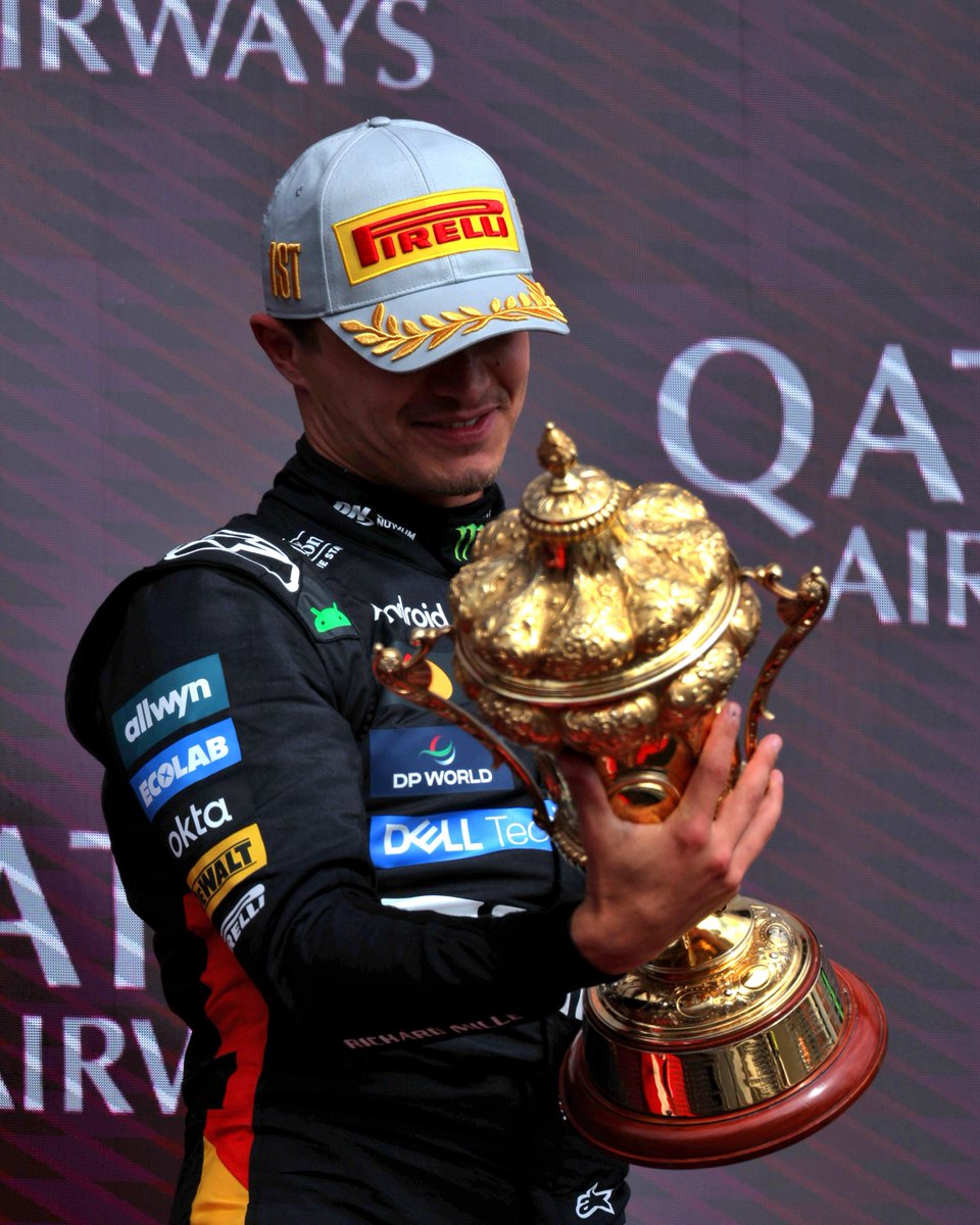 SilverstoneUK's tweet image. World-class season, world-class results 👏🏆
 
It was a winning year all round for Lando! 

#F1