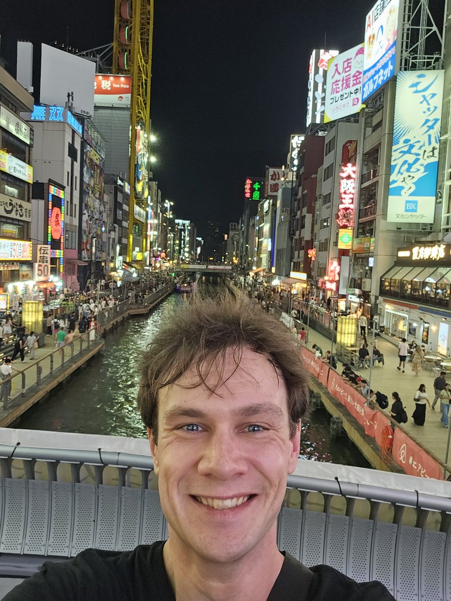 Kitfoxpunton's tweet image. 2025 was mad. From the Australian Open, to visiting Japan, to events like TGX and PAX. What a heck of a year.

2026 is going to be just as massive, and it starts immediately with the Australian Open again. 

If you can see this, thank you for your support. Let's get it.