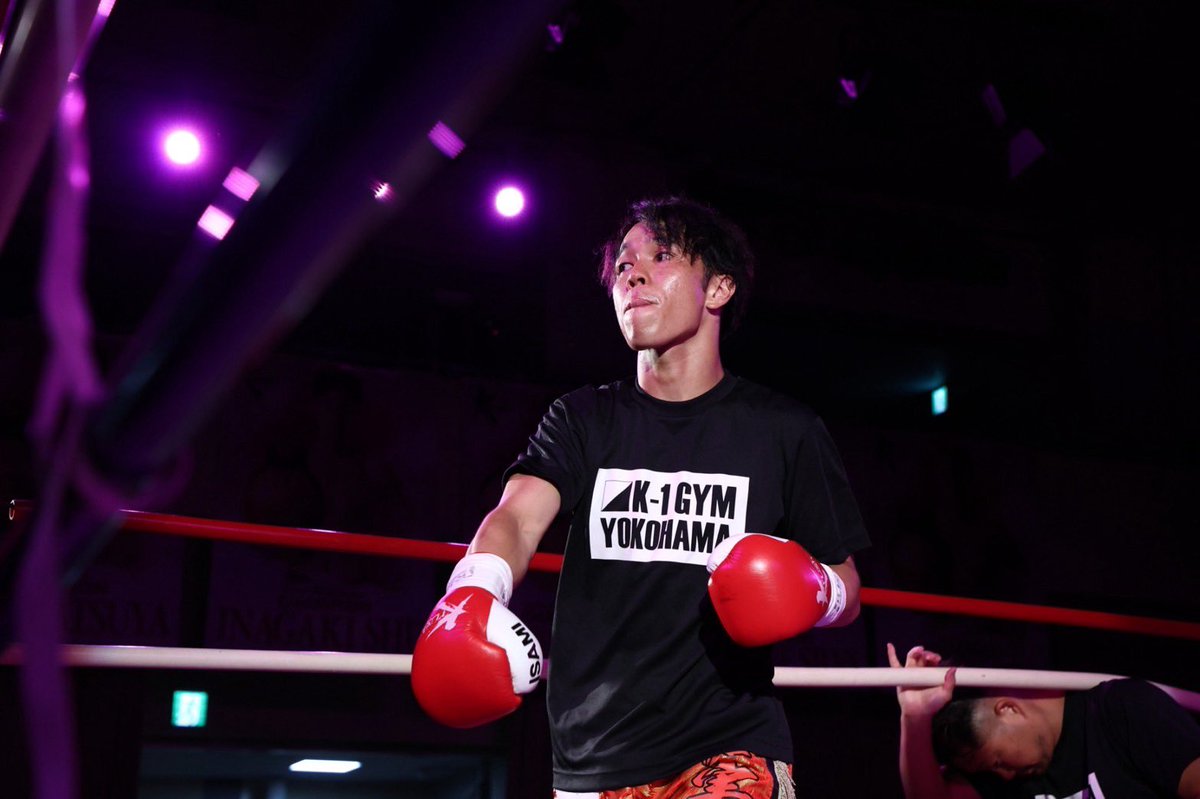 今年は2戦、1敗1分。
結果出せませんでした。
いつも応援頂いている方々本当にありがとうございます。

貪欲に勝ちに。
来年もよろしくお願いします。

#K1 #krush #KPKB #嶋拓実 
#スポンサー募集中