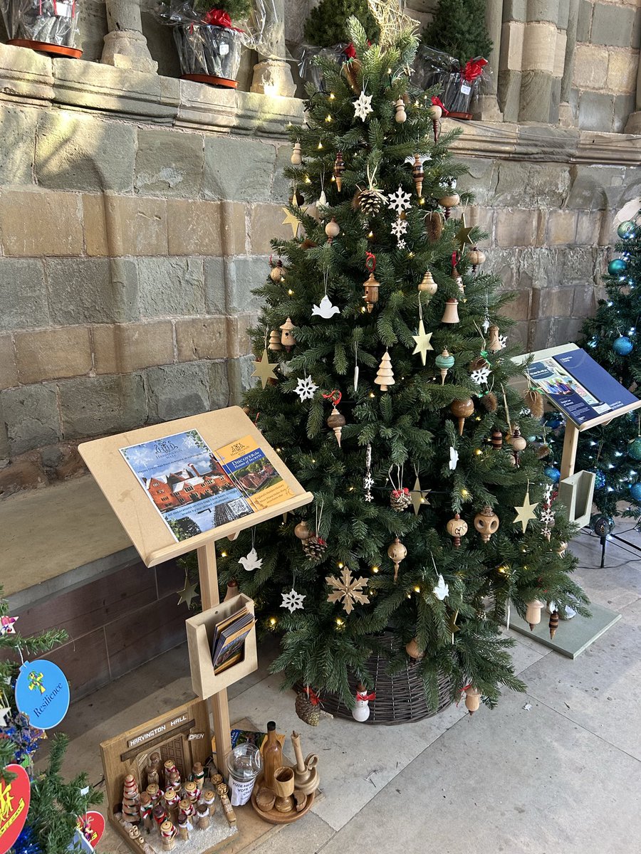 St Joseph's Catholic Church, Malvern. UK tweet media