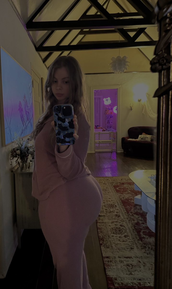 shawneeyy1's tweet photo. @minq_sn I think they gonna beg for more 😈 https://t.co/lHilj6PN9o
