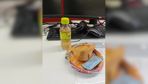 NDTVFood's tweet photo. Viral: Candidate Given Samosa And Cold Drink At Job Interview: How Internet Is Reacting
https://t.co/Zgz6niStqs
#samosa #coldrink #interview #viral https://t.co/tAeHTABleL
