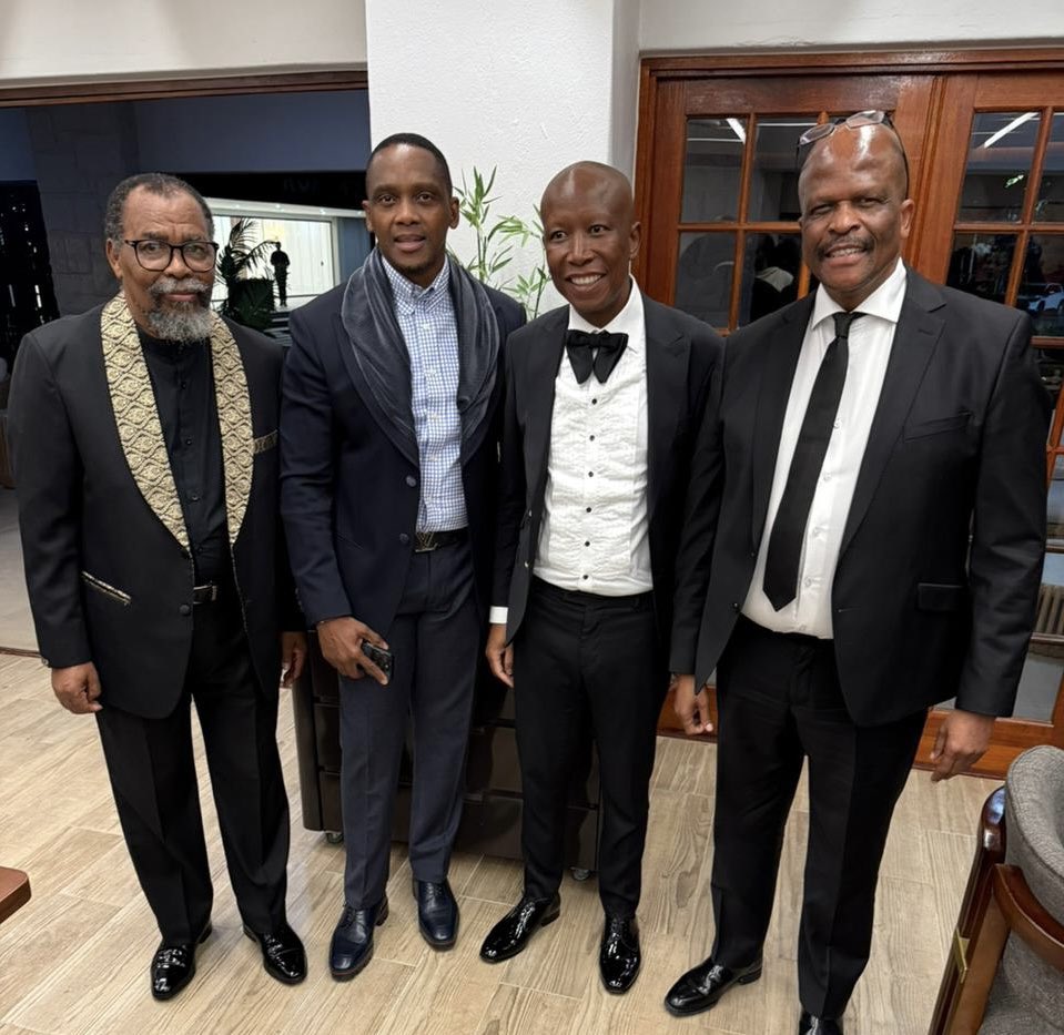 EFFSouthAfrica's tweet photo. ♦️RECAP♦️

The EFF President and Commander in Chief @Julius_S_Malema attended the Gospel Fire Legacy Fundraising Gala Dinner hosted by Prophet Dr. TA Ralekholela at Mekete Boutique and Events.

#EFFIn2025 https://t.co/X0xU37IjtM