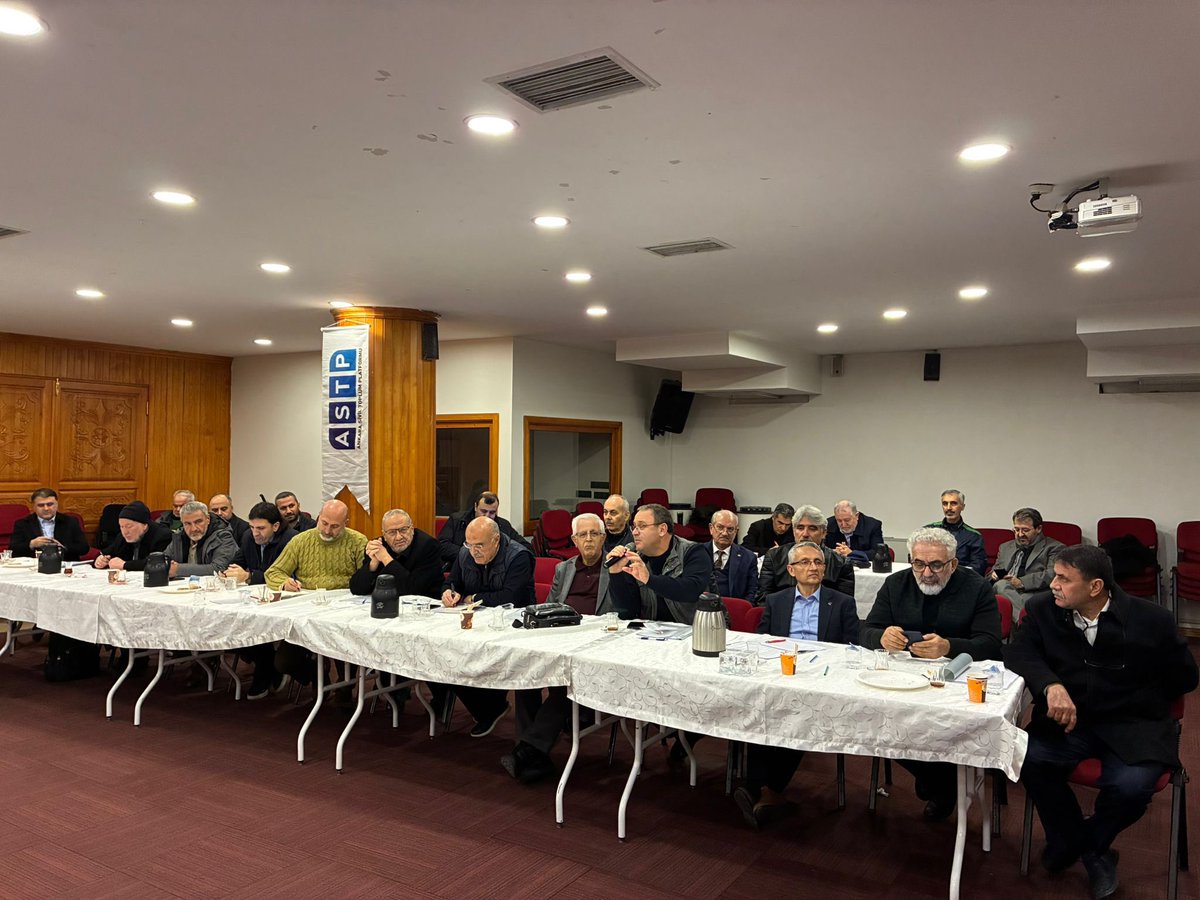 akyuzunal's tweet image. Eğitim 360 Platformu olarak, 

Eğitimde Sivilleşme ve Sivilleşmede Sivil Toplum Kuruluşlarının Rolü 
Prof Dr Bayram Özer ile 

Çalıştayı Rapor Sunumunu 
Ankara’da yaptık. 

@astpankara @onderihlankara