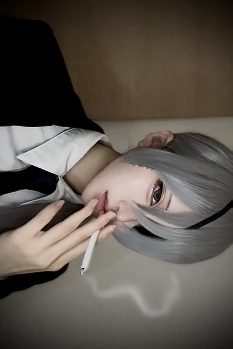 バチくそ綺麗系もいけちゃうんだ？？？ふーーーーん、すき