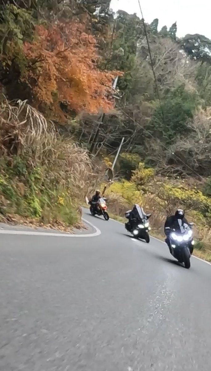 たかすけ tweet media