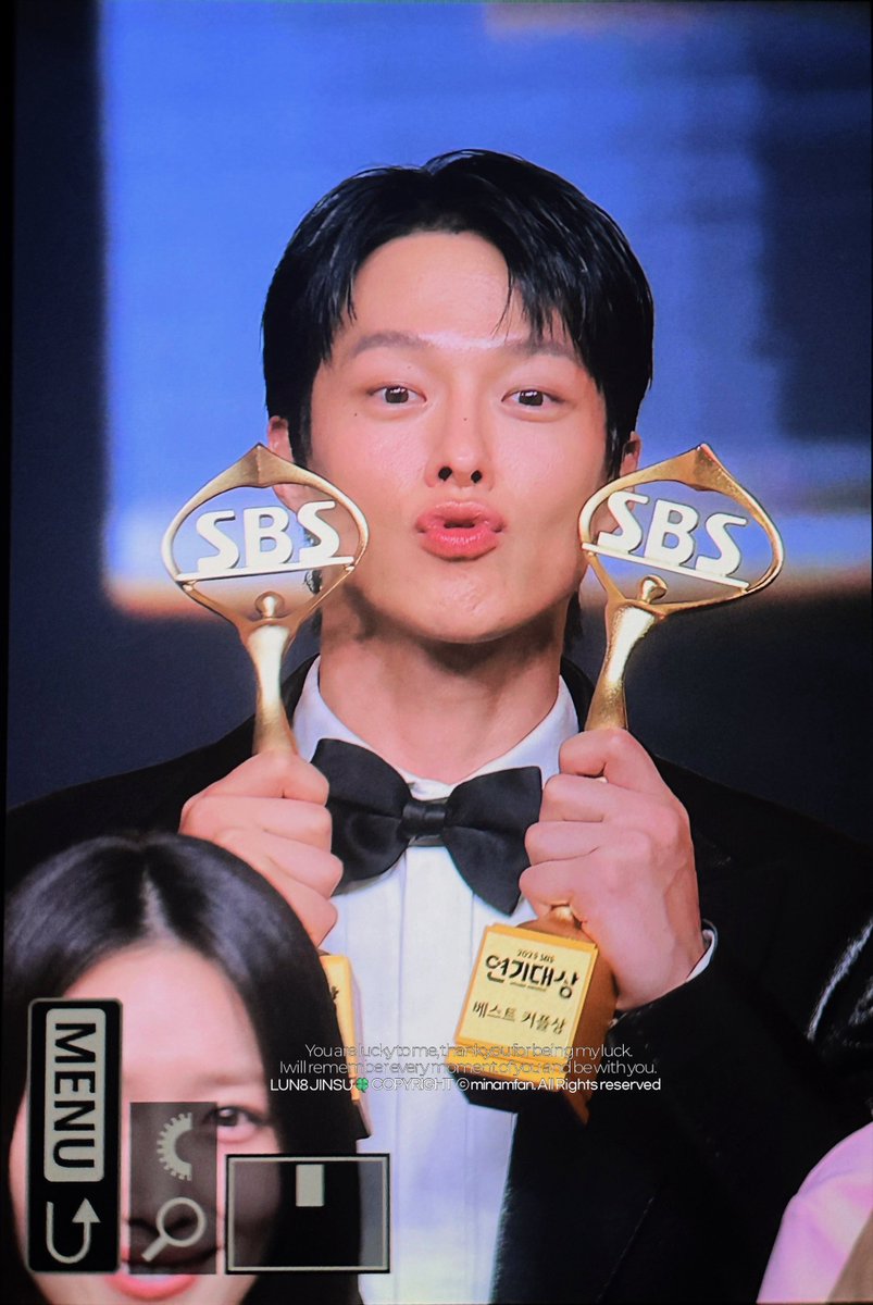 minamfan's tweet image. 251231 SBS 연기대상 #장기용 #JangKiyong