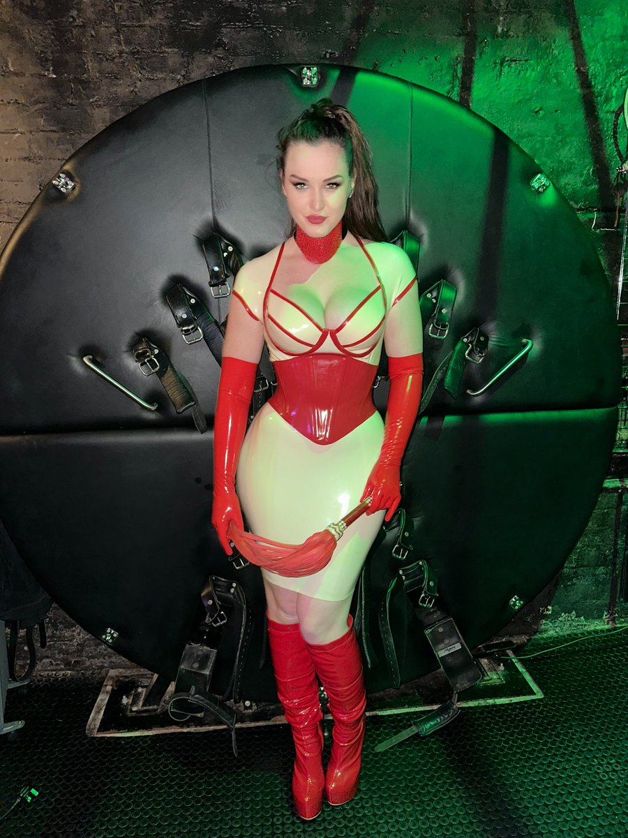 So… tonight, I’m going to be tangled up, baptised by FemDom royalty and then give my Scottish slave a gift that he will take with him to the grave.

This is going to be the best NYE ever with my <a href="/CelestialDerby/">𝙲𝚎𝚕𝚎𝚜𝚝𝚒𝚊𝚕 𝚂𝚝𝚞𝚍𝚒𝚘𝚜 🪐</a> kinky family.

Doors open at 8pm, all welcome!

If I die tonight… I