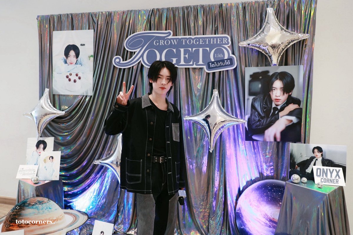 (🎊) — happy new year 2026! ꙳꒰•◡̎•꒱꙳ 

สวัสดีปีใหม่ทุกๆคนเลยนะคะ ขอให้ปีนี้เป็นอีกปีที่ดีมากๆ มีความสุข มีรอยยิ้มกันในทุกๆวัน

แล้วก็ที่สำคัญ.. มารอให้กำลังใจโตโต้ในปีนี้กันค่ะว่าจะมีอะไรมาให้เราติดตามกันบ้างน้า 😆✨

-
#totothayawat