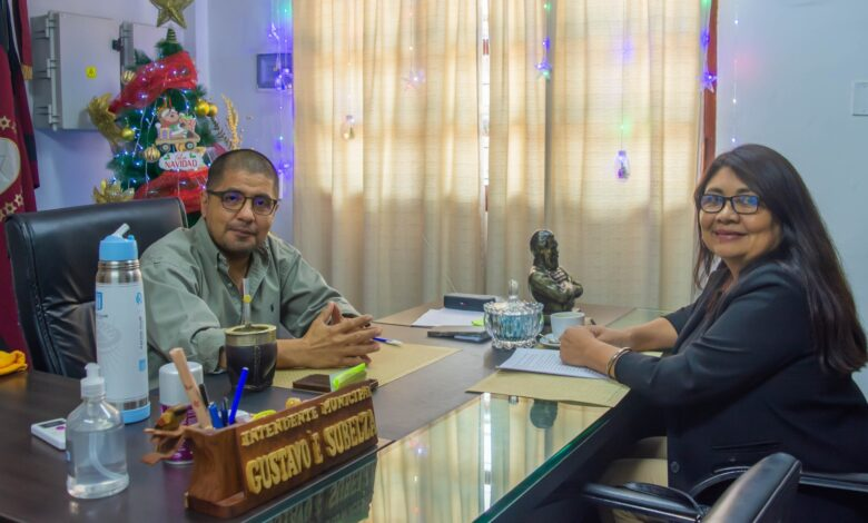 CONCEJAL AD HONOREM
La Municipalidad de Profesor Salvador Mazza informó que la concejal Sonia Solís, quien además es docente jubilada, resolvió renunciar a la dieta legislativa y desempeñar su función de manera ad honorem.