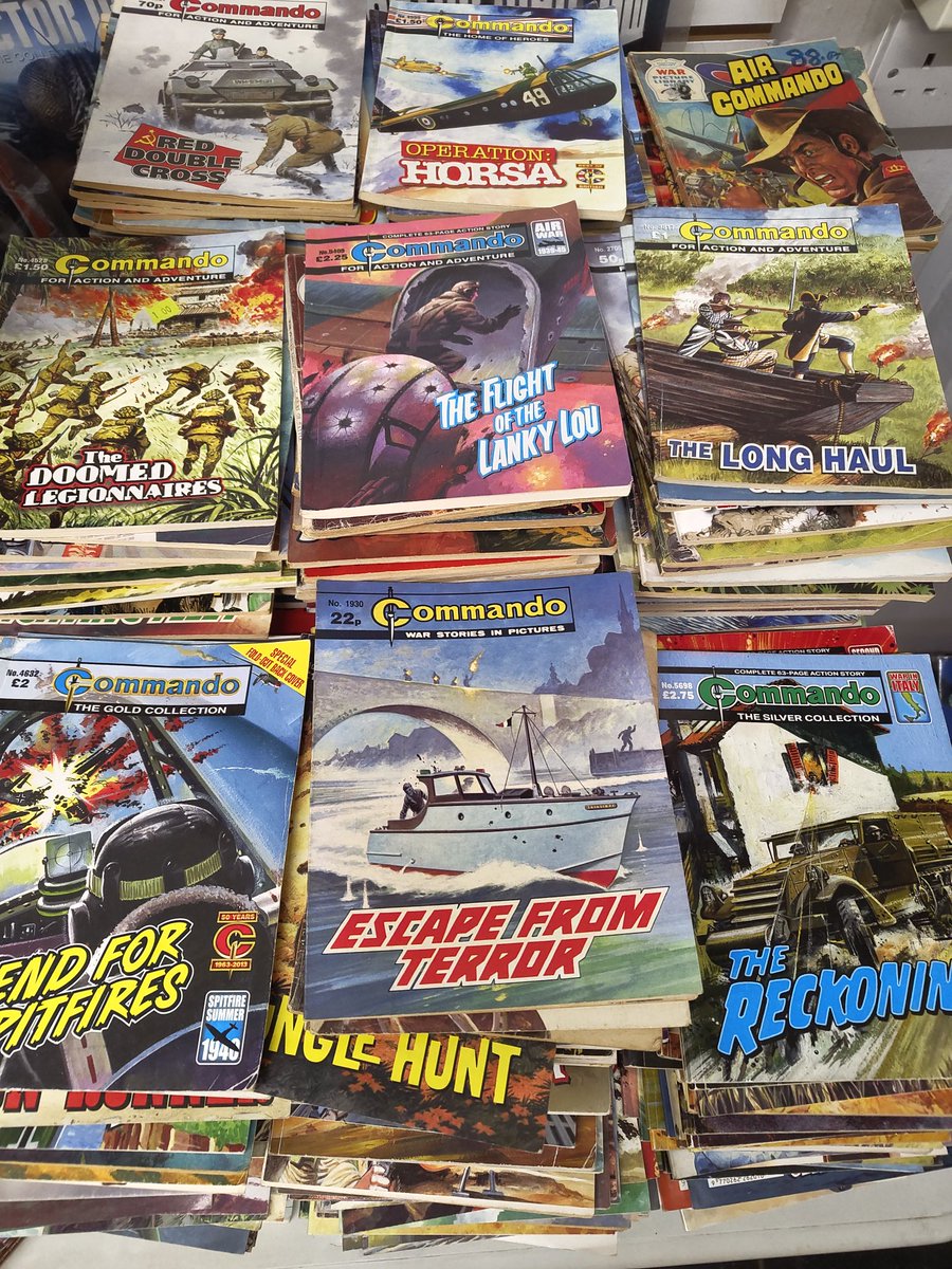 bushontheradio's tweet image. Found these in a second hand shop. Did you used to read them when you were a kid?