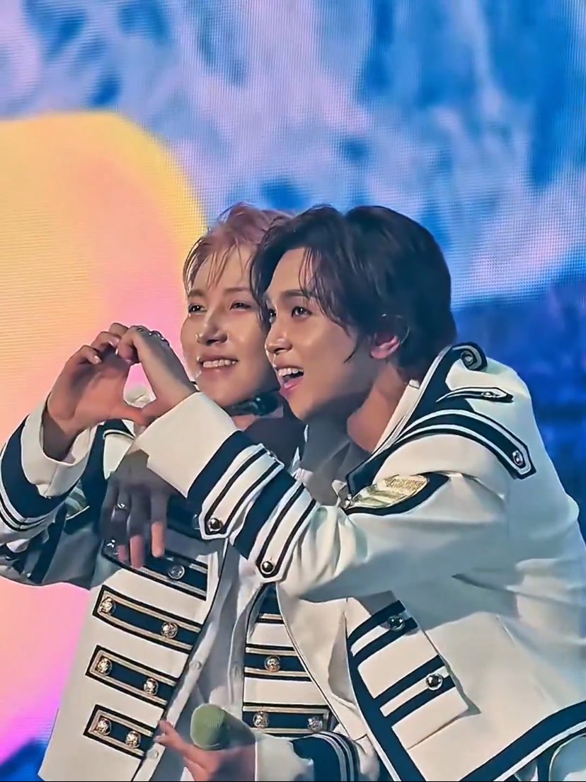 callouthae's tweet image. .         ☆。• *₊°。✮°。
   ☆ °。。＼｜／ 。   ☆°
☆  *  ʜєʟʟɵ🐻🦊𝟸𝟶𝟸𝟼 * ☆*
  ✮°。  。／ ｜ ＼  。✮°
.          .✮。• *₊°。☆°。