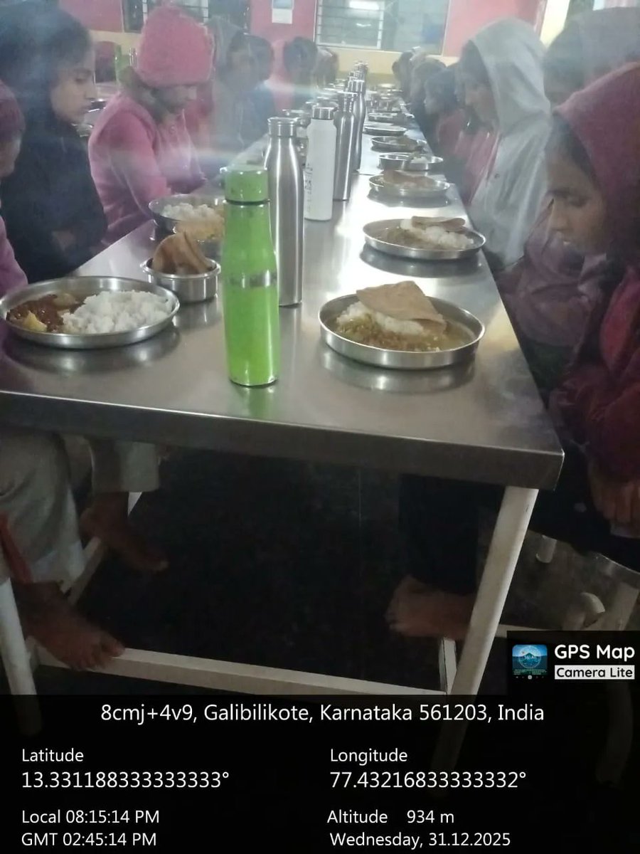krcrs660's tweet photo. Today's Dinner for KRCRS MADESHWARA DODDABALLAPURA  #SocialAudit_SWDMeals #SocialWelfare_Karnataka https://t.co/1KE9fDsyz7