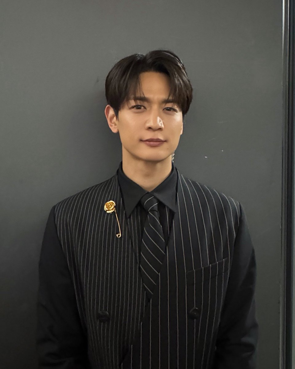 SHINee's tweet image. 2026년도 우리 TEMPO로💎.

#MINHO #민호
#SHINee #샤이니 
#가요대제전 #MBC가요대제전 
#2025MBC가요대제전
