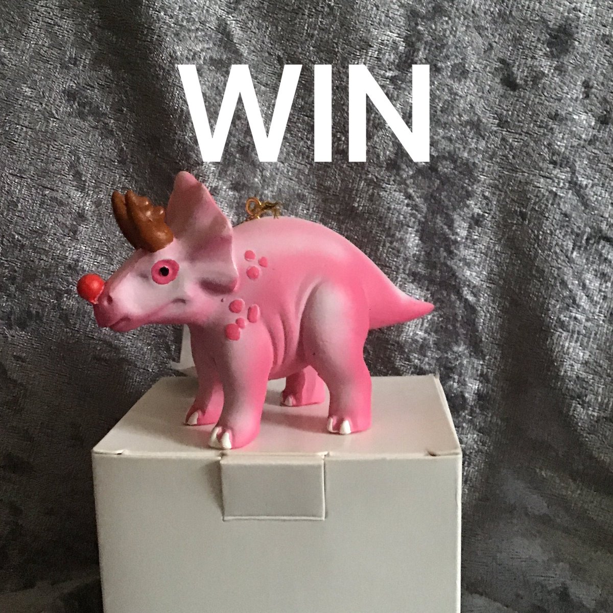 #win #typo #triceratops #reindeerhanging ornament. Follow retweet &amp; comment. #competition c\d 01/01 11.59pm gmt open wwide #Christmas2025