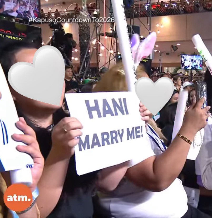 0925PICS's tweet image. GIRL SAME😭 HANI MARRY ME