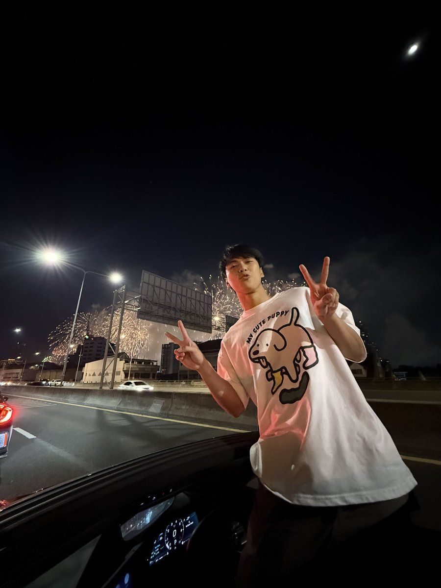 Ohmpawat tweet media