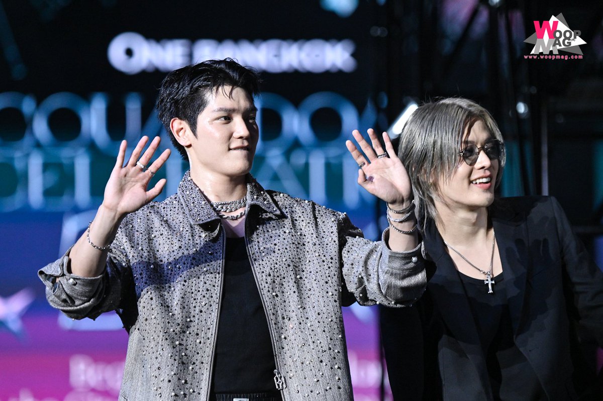 woopmag's tweet image. "แทยง-ยูตะ จาก NCT" บนเวทีงาน “One Bangkok Countdown Celebration 2026: The Empire of ONE”

#TAEYONGxOneBangkokCountdown
#2026BeginsWithTaeyong
#แทยง #태용 #TAEYONG
#YUTAxOneBangkokCountdown
#ยูตะ #YUTA 
#NCT #NCT127 
#OneBangkokCountdown2026 #OneBangkokCountdownCelebration2026
