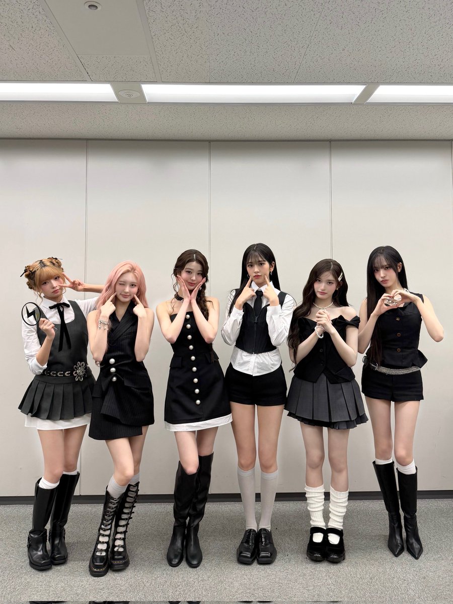 IVEstarship_JP's tweet image. 📺
「CDTVライブ！ライブ！ 年越しカウントダウンFes. 2025→2026」
ご覧いただきありがとうございました💜

「Be Alright」の初パフォーマンスいかがでしたか？🫶
2026年もよろしくおねがいします❤️‍🔥

#IVE #アイヴ #아이브
@TBSCDTV #CDTVライブライブ #CDTV